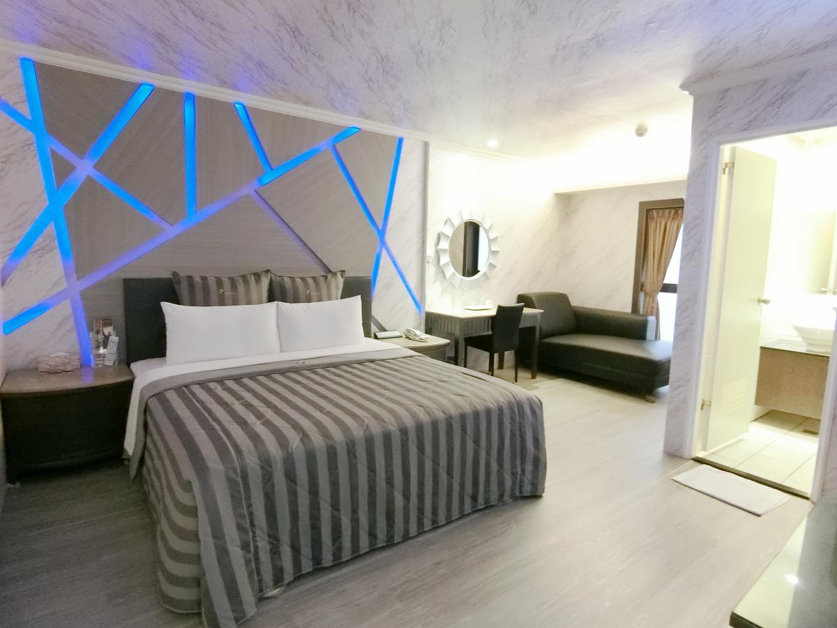Full Moon Boutique Motel Hsinchu stad Exteriör bild